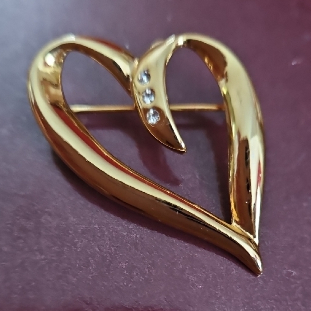 Gold Tone Heart Brooch with Crystal Accents